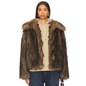 Superdown Kennedy faux fur jacket size S